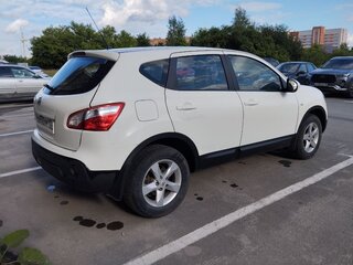 2012 Nissan Qashqai I Рестайлинг, белый, 800000 рублей, вид 3