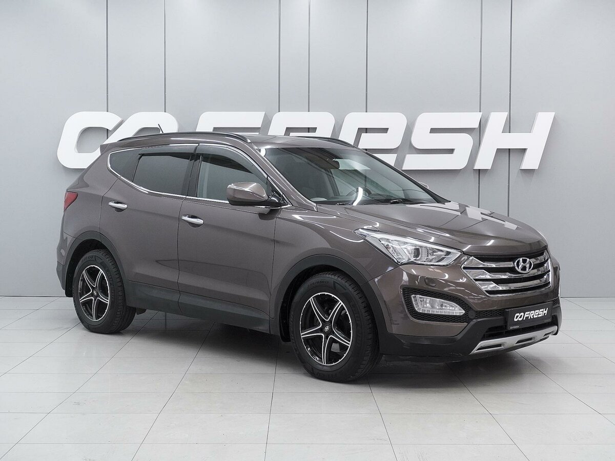 Открыть фотографии: Hyundai Santa Fe III