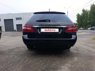 2010 Mercedes-Benz E-Класс 350 IV (W212, S212, C207), чёрный, 1620000 рублей, вид 5