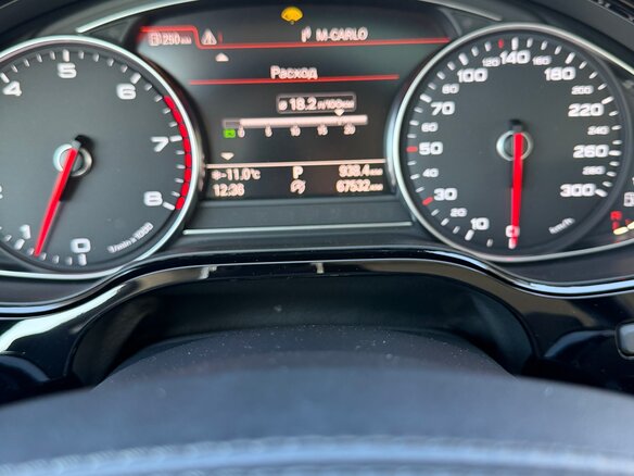 2015 Audi A8 Long III (D4) Рестайлинг, чёрный, 3850000 рублей - вид 3