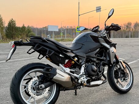2021 BMW F 900 R, чёрный, 980000 рублей, вид 3