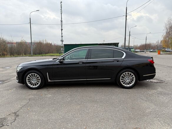 2019 BMW 7 серии Long 730Ld xDrive VI (G11/G12) Рестайлинг, чёрный, 4400000 рублей - вид 5