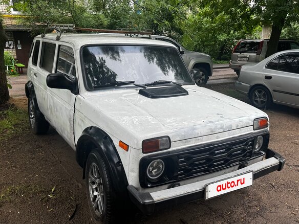 2014 Lada (ВАЗ) 2131 (4x4) 213105 I, белый, 350000 рублей - вид 1