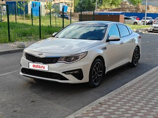 2019 Kia Optima IV Рестайлинг, белый, 2150000 рублей, вид 5