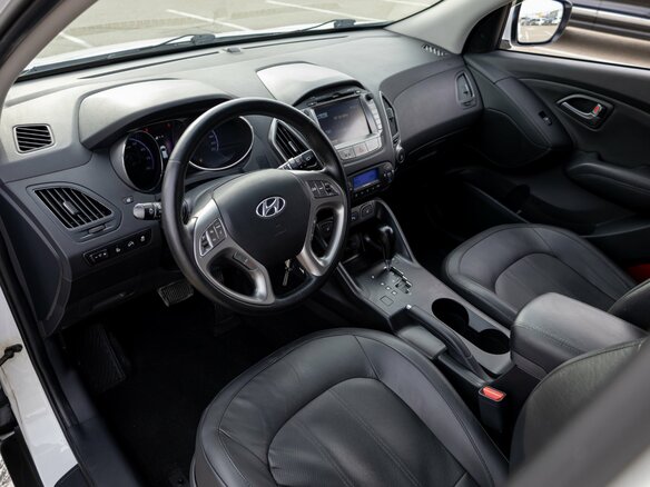 2015 Hyundai ix35 I Рестайлинг, белый, 1395000 рублей - вид 12