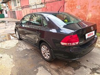 2013 Volkswagen Polo V, чёрный, 880000 рублей, вид 5