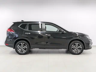 2020 Nissan X-Trail III Рестайлинг, чёрный, 2600000 рублей, вид 5