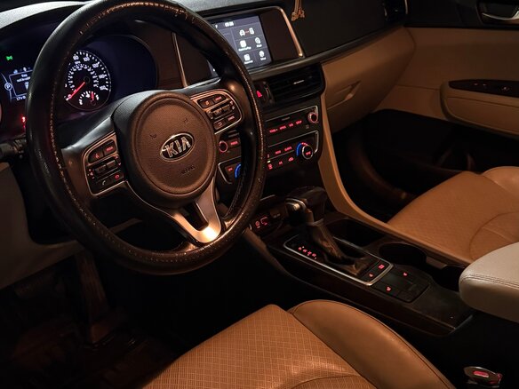 2017 Kia Optima IV, белый, 1700000 рублей - вид 8