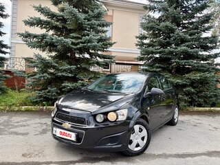 2013 Chevrolet Aveo II, чёрный, 475000 рублей, вид 1