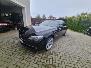 2008 BMW 7 серии 730d V (F01/F02/F04), чёрный, 1900000 рублей, вид 2