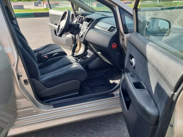 2010 Nissan Tiida I Рестайлинг, коричневый, 690000 рублей - вид 13