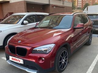 2010 BMW X1 18i I (E84), красный, 1099000 рублей, вид 1