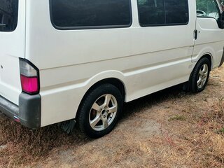 2002 Mazda Bongo IV, белый, 430000 рублей, вид 4