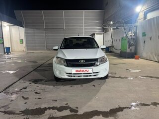 2013 Lada (ВАЗ) Granta I, белый, 470000 рублей, вид 1