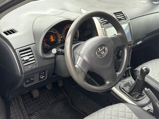 2008 Toyota Corolla X (E140, E150), серебристый, 799000 рублей, вид 2
