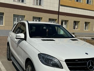 2014 Mercedes-Benz M-Класс 300 III (W166), белый, 2900000 рублей, вид 3