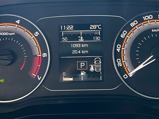 2025 Lada (ВАЗ) Iskra SW Cross, белый, 1799000 рублей, вид 5