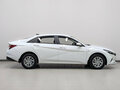 2021 Hyundai Elantra VII (CN7), белый, 1825000 рублей - вид 3