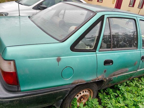 2000 Daewoo Nexia I, зелёный, 60000 рублей - вид 6