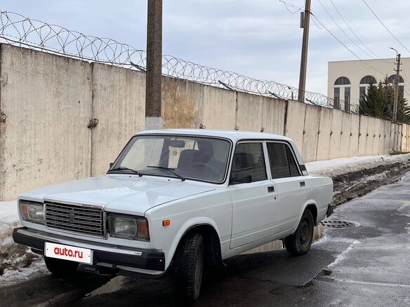 2007 Lada (ВАЗ) 2107, белый, 100000 рублей - вид 1