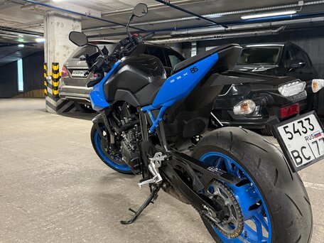 2023 Suzuki GSX-8S, голубой, 820000 рублей, вид 4