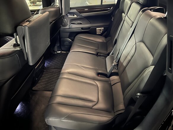 2020 Lexus LX 570 III Рестайлинг 2, чёрный, 11185000 рублей - вид 10