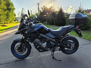 2022 Suzuki V-Strom DL 650, чёрный, 899900 рублей, вид 2