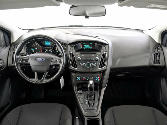 2018 Ford Focus III Рестайлинг, белый - вид 13