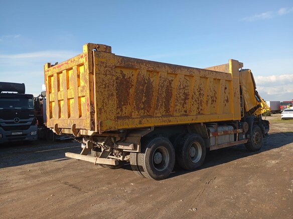 2022 IVECO-Hongyan 6x4 (CQ3346), жёлтый, 1222650 рублей - вид 2