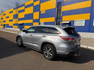 2014 Toyota Highlander III (XU50), серебристый, 2790000 рублей, вид 4