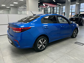 2018 Kia Rio IV, синий, 1150000 рублей, вид 5