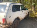 1999 Lada (ВАЗ) 2121 (4x4) I Рестайлинг, белый, 180000 рублей - вид 1