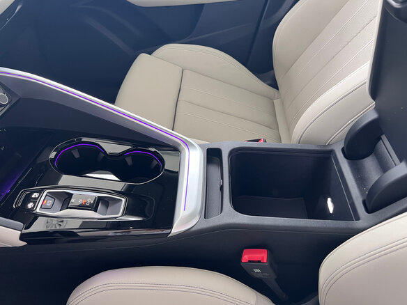 2025 Audi Q5 40 TFSI III (GU), белый, 9390000 рублей - вид 24
