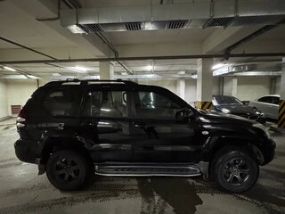 2005 Toyota Land Cruiser Prado 5-speed 120 Series, чёрный, 1650000 рублей, вид 3