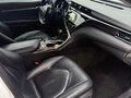 2020 Toyota Camry VIII (XV70), белый, 2390000 рублей - вид 2