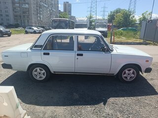 2004 Lada (ВАЗ) 2105, белый, 160000 рублей, вид 3