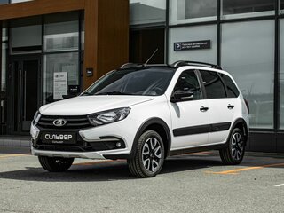 2026 Lada (ВАЗ) Granta Cross I Рестайлинг, белый, 1371000 рублей, вид 4