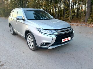 2016 Mitsubishi Outlander III Рестайлинг 2, серый, 1600000 рублей, вид 2