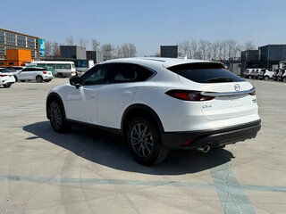 2023 Mazda CX-4 I Рестайлинг, белый, 2230010 рублей, вид 2