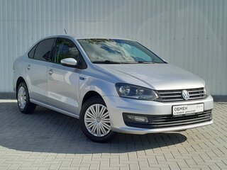 2016 Volkswagen Polo V Рестайлинг, серебристый, 909000 рублей, вид 2