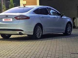 2017 Ford Fusion (North America) II Рестайлинг, белый, 1000000 рублей, вид 5