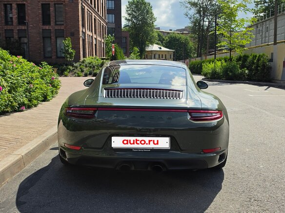 2017 Porsche 911 Carrera 4 GTS VII (991) Рестайлинг, зелёный - вид 2