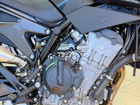 2026 KTM 790 Duke, чёрный, 1150000 рублей, вид 3