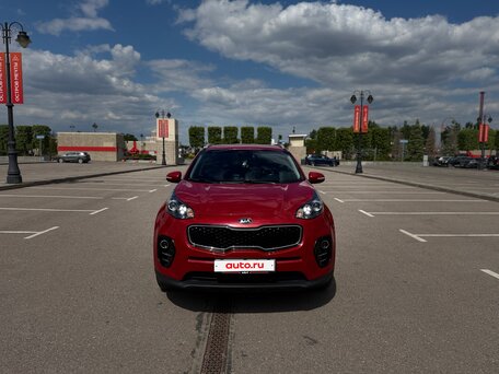 2018 Kia Sportage IV, красный, 2050000 рублей, вид 3