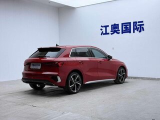 2023 Audi A3 Sportback 35 TFSI IV (8Y), красный, 1800000 рублей, вид 4