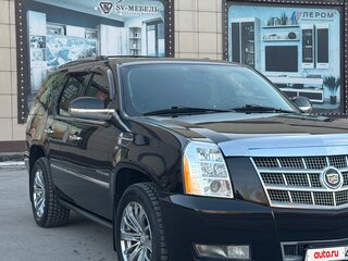 2012 Cadillac Escalade III, чёрный, 2250000 рублей, вид 3