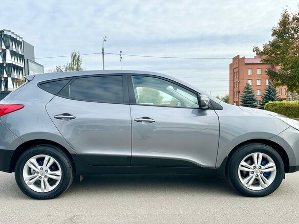 2013 Hyundai ix35 I, серый - вид 8