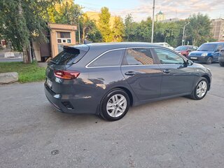 2019 Kia Ceed III, серый, 1529000 рублей, вид 4
