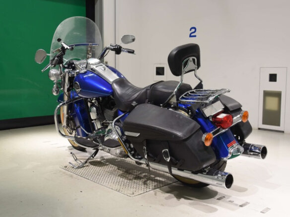 2010 Harley-Davidson Road King, синий, 750000 рублей - вид 5