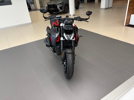 2025 BMW R 1300 R, чёрный, 2670000 рублей, вид 3